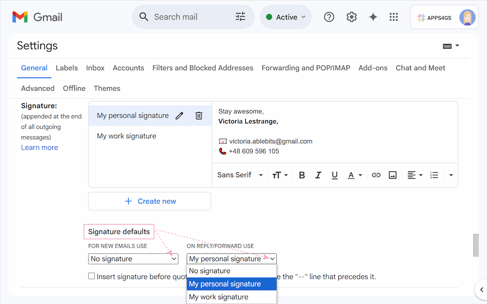 Two dropdown selectors: FOR NEW  EMAILS USE  and ON REPLY/FORWARD USE, with selected signatures.