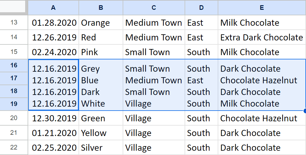 How Merge Values add-on merges rows in Google Sheets.